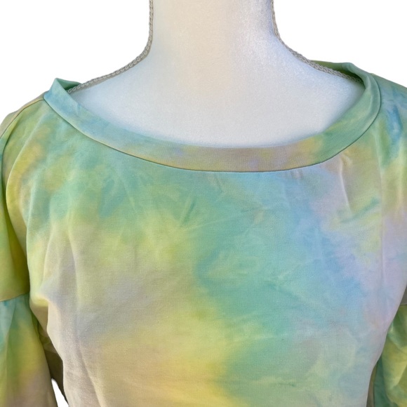 Women’s Casual Round Neck Tie Dye Puff Long Sleeve Top - Picture 6 of 11